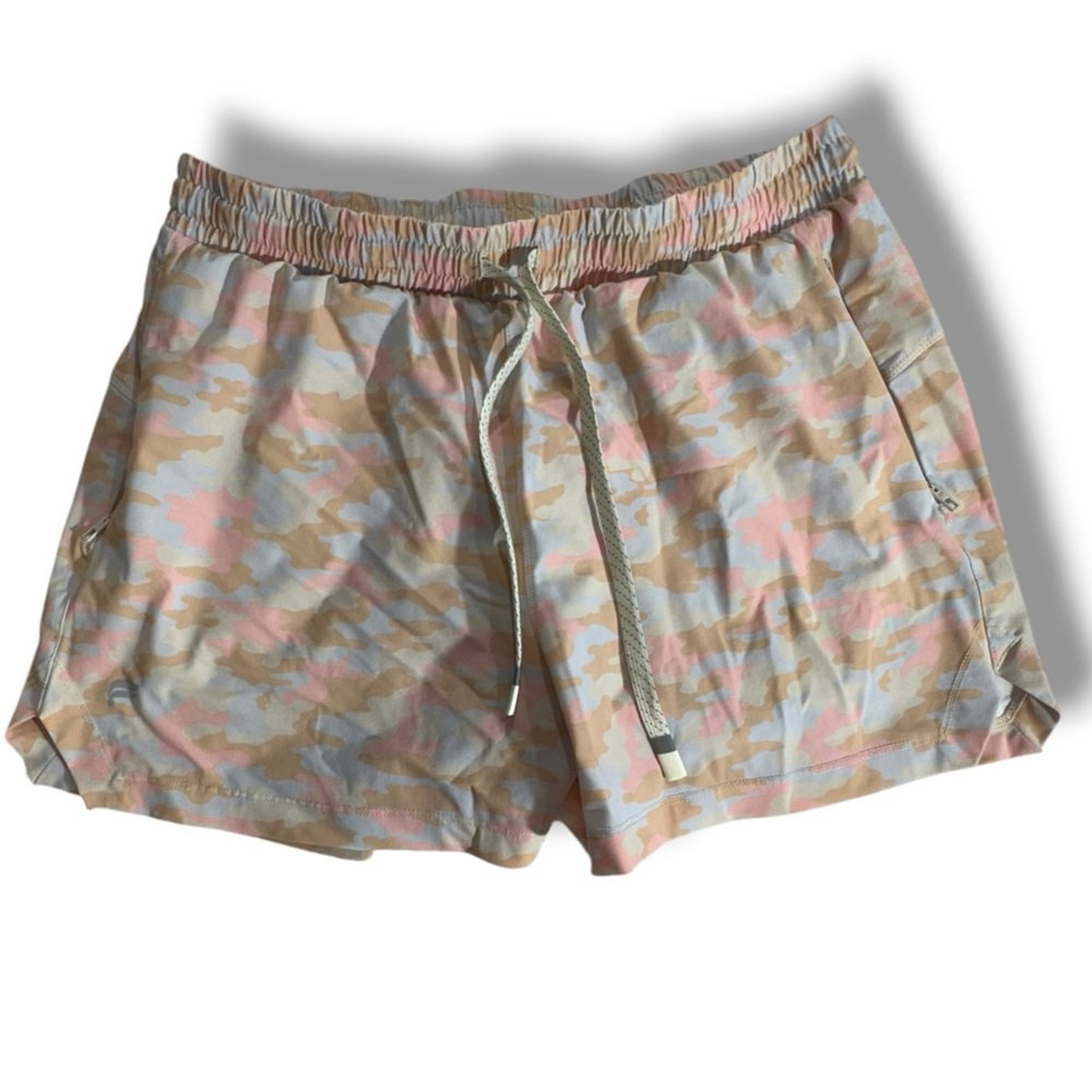 Fabletics Medium Lightweight Pastel Camo Athletic Active Shorts Pink Tan Blue
